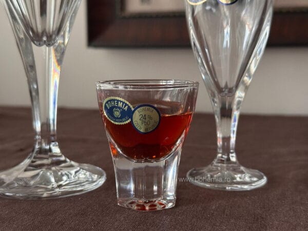 PAHARE aperitiv/ tuica/ vodca 45 ml din cristal de bohemia - Victoria