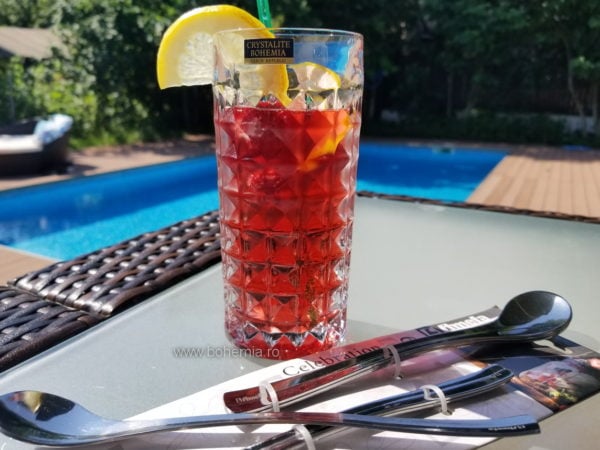 pahare cocktail