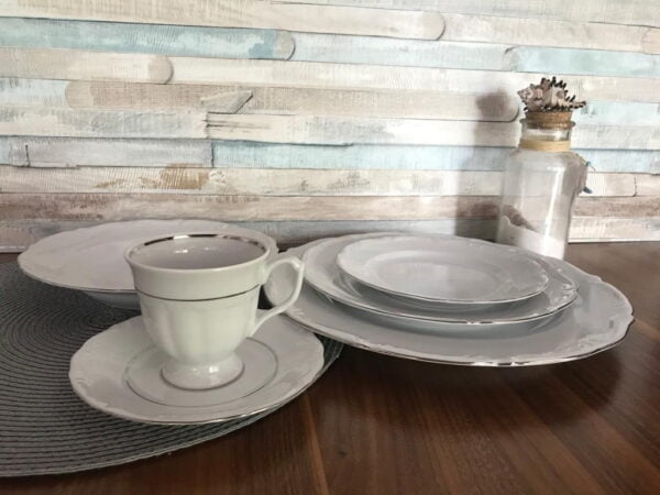 set farfurii 12 persoane