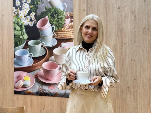 Servicii din portelan pentru cafea