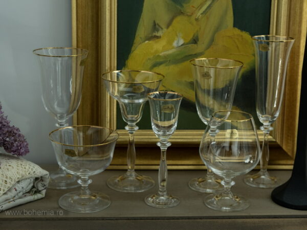 Colectia Angela Gold 42 de pahare diferite si 1 decantor